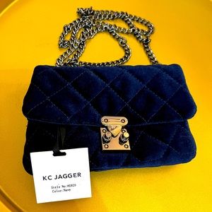 KC JAGGER Quilted Crossbody Clutch